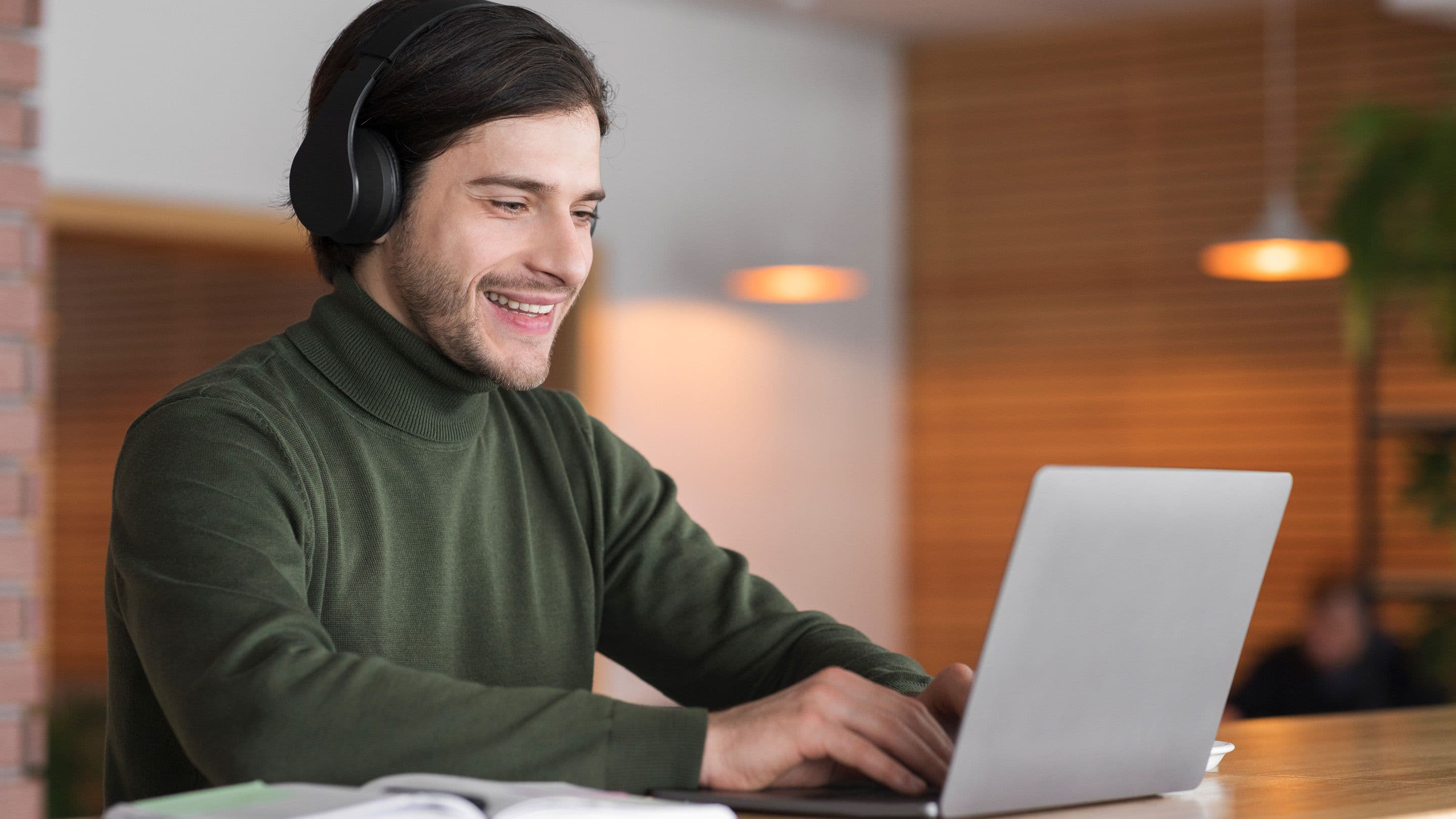 Vídeo de presentación de Cornerstone Content